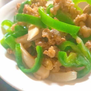 夏も美味しい肉野菜炒め☆ピーマンいっぱいカレー炒め